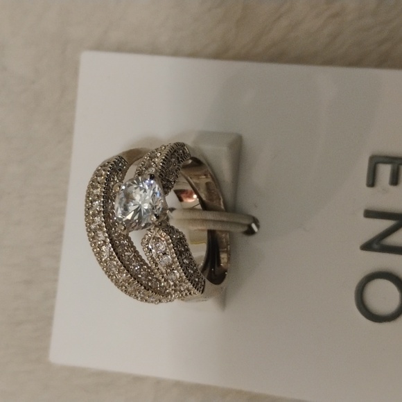 Sparkling Silver Women's Ring Set - Picture 2 of 5